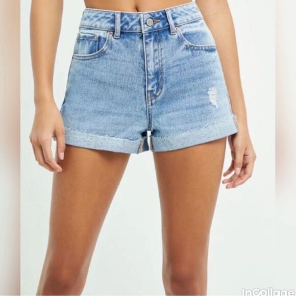PacSun High Rise Jean Mom Shorts Light blue Wash Lightly Distressed- Size 28 - Picture 2 of 9